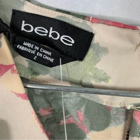 Bebe Floral V-Neck Ruffled Shorts Silky Romper - Picture 5 of 16